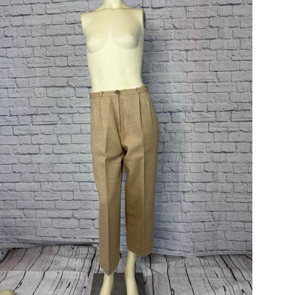 VINTAGE SALVATORE FERRAGAMO Wool & Alpace blend three piece suit in tan medium - Picture 6 of 17